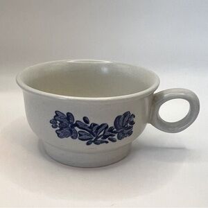 PFALTZGRAFF Yorktowne Flat Coffee Soup Mug Bowl Handle 1Y Blue Floral Vintage
